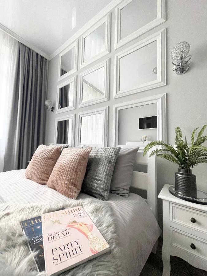 Apartment Studio Paris 92 Irpin Exteriör bild